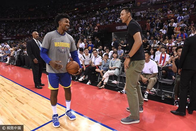 以此阅读候 以此阅读候